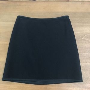 Black Elie Tahari mini skirt, Size 2/P